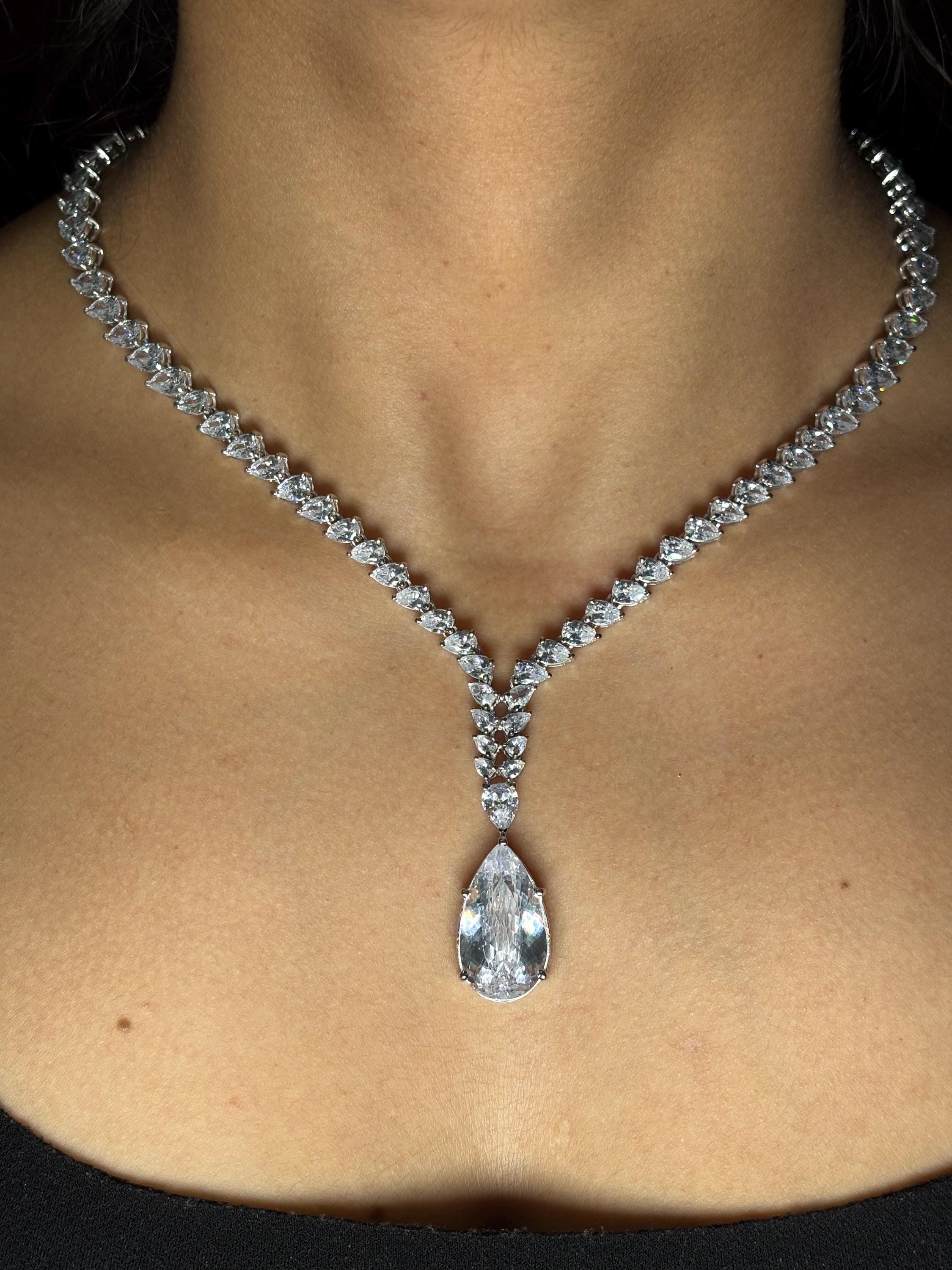 Elizabeth Taylor Statement Necklace