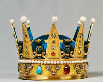 The Sweden princess crown , The crown of princess Eugenia in  925 sterling silver cubic zircon pearl and blue enamel