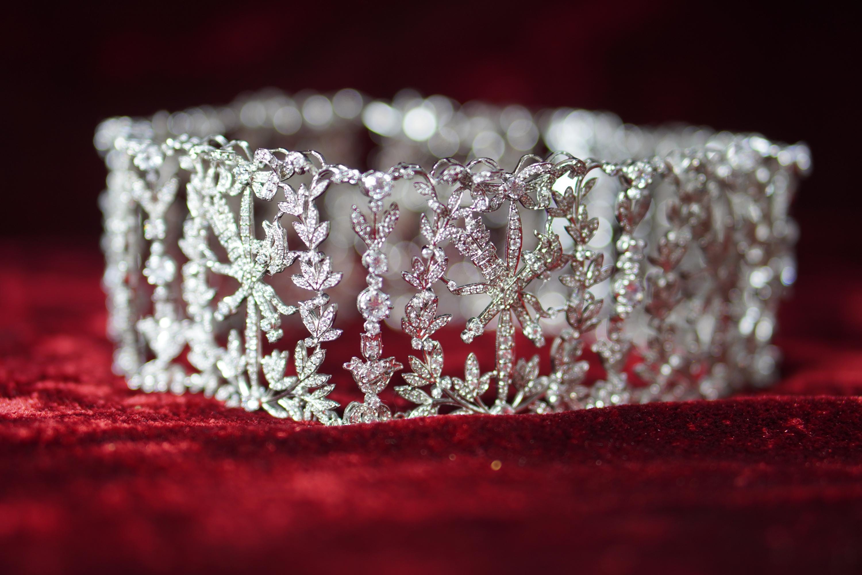 Edwardian Inspired Queen Mary of England Famous Choker Necklace in