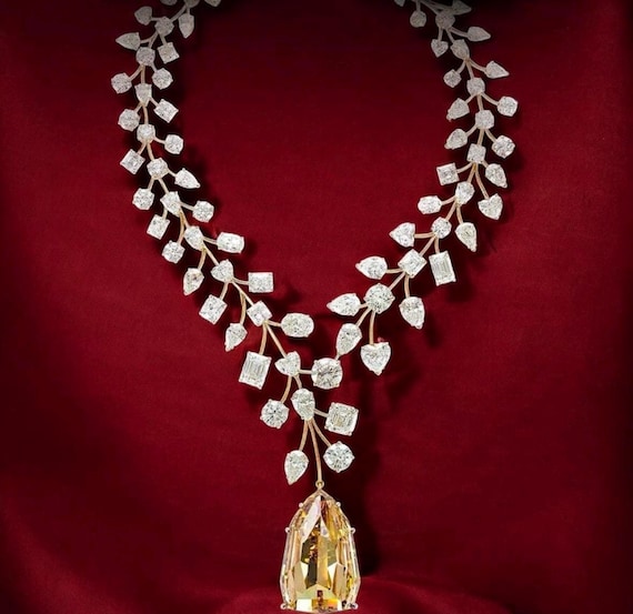 L Incomparable Diamond Famous Diamond Necklaces The Most Expensive