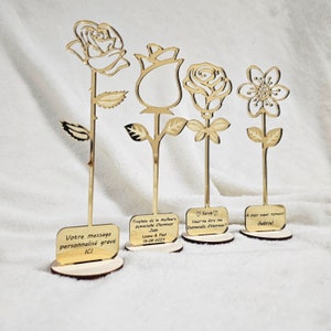 Engraved Gold Eternal Flower, Personalized Gift, Give Elegance, Custom Engraving, Ideal Gift