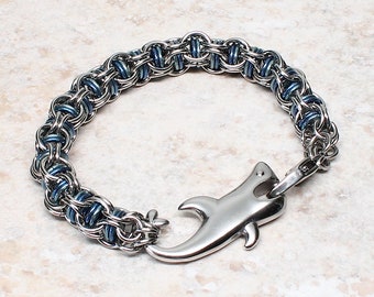 SHARK with OCEAN WAVES and Blue Sea Chain Maille Bracelet, Stainless Steel Jump Rings and Shark Clasp, Titanium Jump Rings, Chunky, Unisex