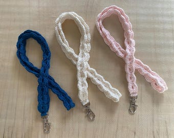 Cordones de crochet / Porta credencial de crochet y colgador de llaves
