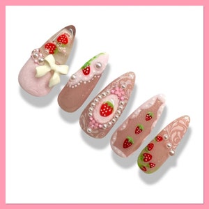 Strawberry Press On Nails | Strawberry Nails | Garden Nails | Coquette Nails | Cottagecore | Fake Strawberry Nails | Fake Nails | Floral