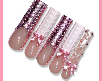 Uñas postizas con diseño de suéter rosa / Uñas con diseño de suéter / Uñas con diseño de corazón / Uñas postizas rosas / Uñas postizas de invierno / Uñas para clima frío / Uñas con diseño de suéter y corazón