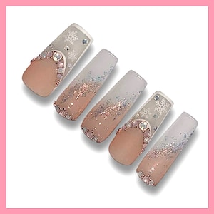Winter Press On Nails | Snowflake Fake Nails | | French Tip False Nails | Glitter Nails | Ombre Nails | Rhinestone Fake Nails