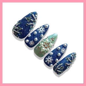 Winter Press On Nails | Snowflake Nails | Winter Holiday Fake Nails | Blue Winter Nails | Rhinestone Fake Nails | Holiday False Nails |