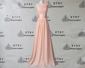 Simple One Shoulder Blush Chiffon Flower Long Customized Handmade Formal Evening Dress Bridesmaid Dresses Women’s Wedding Prom Party Gowns