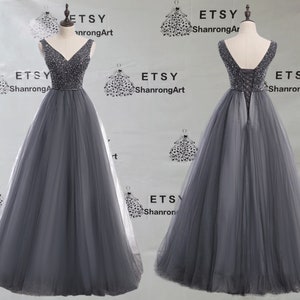 Pretty V Neck Grey Tulle Beaded Sequins Lace up Back A Line Floor Length Formal Evening Dress Women’s Prom Wedding Party Quinceanera Dresses