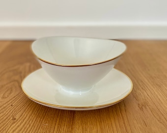 Vintage Winterling Röslau såsskål – 1950-tal, keramik, krämvit med guldkant, permanent fäst fat, elegant retroporslin