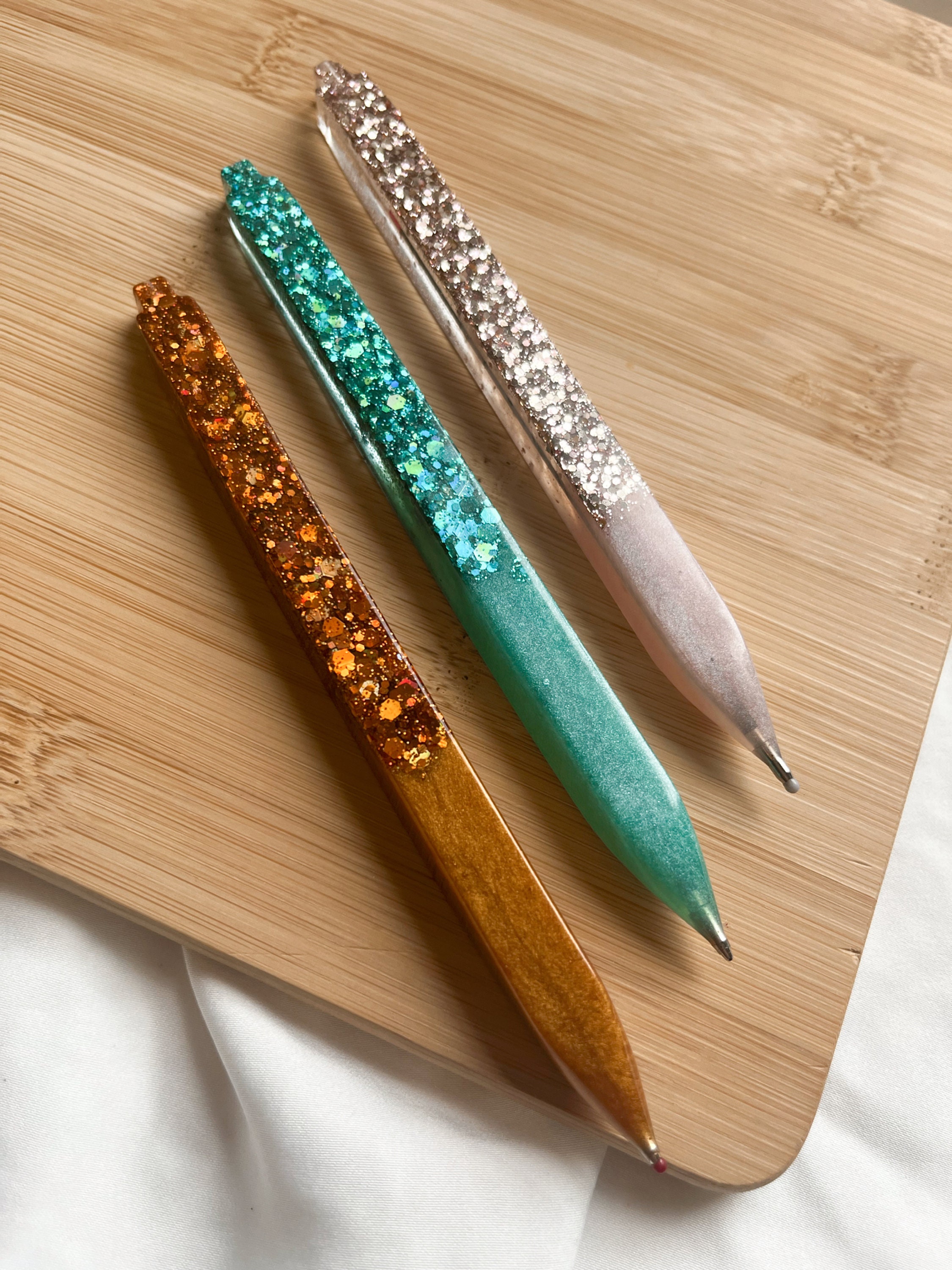 Ombre Glitter Beadable Pens or Black/blue Pen Refills or Pen Bags Plastic 