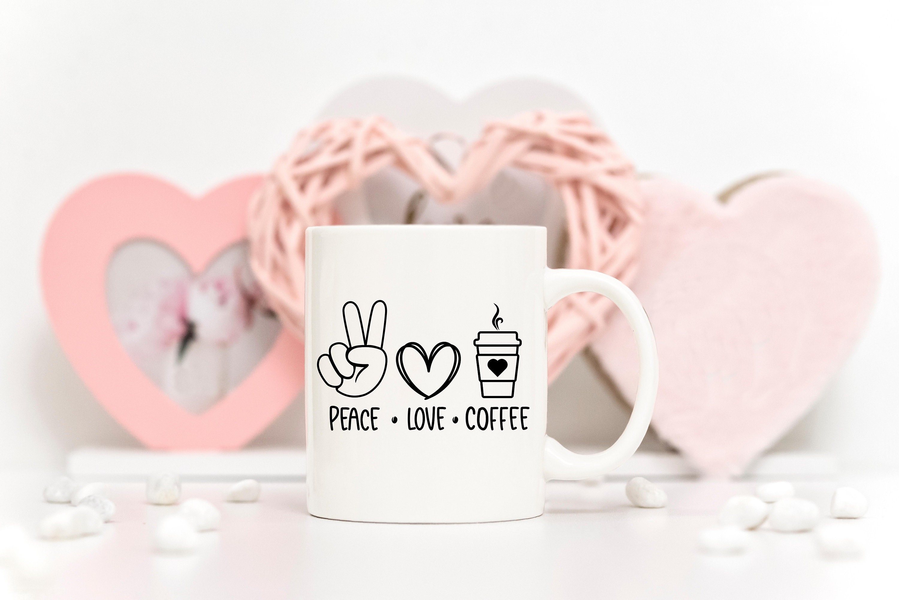 Mug Céramique Peace Love & Coffee, Idée Cadeau Original, Amateurs de Café, Tasse Café Humour, Mug Ci