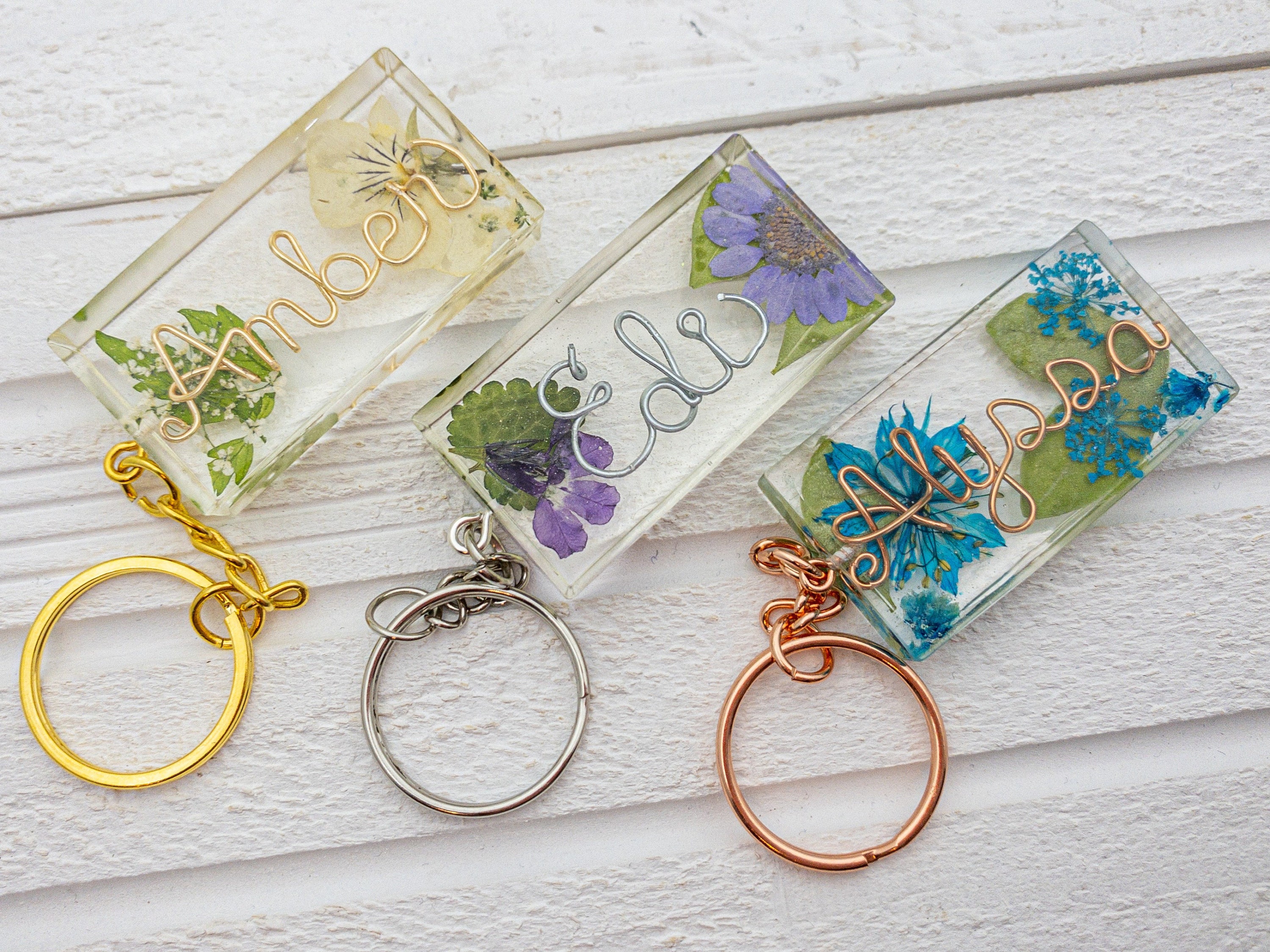Flower Keychain Epoxy Resin Keychain Ideas Customizable Floral