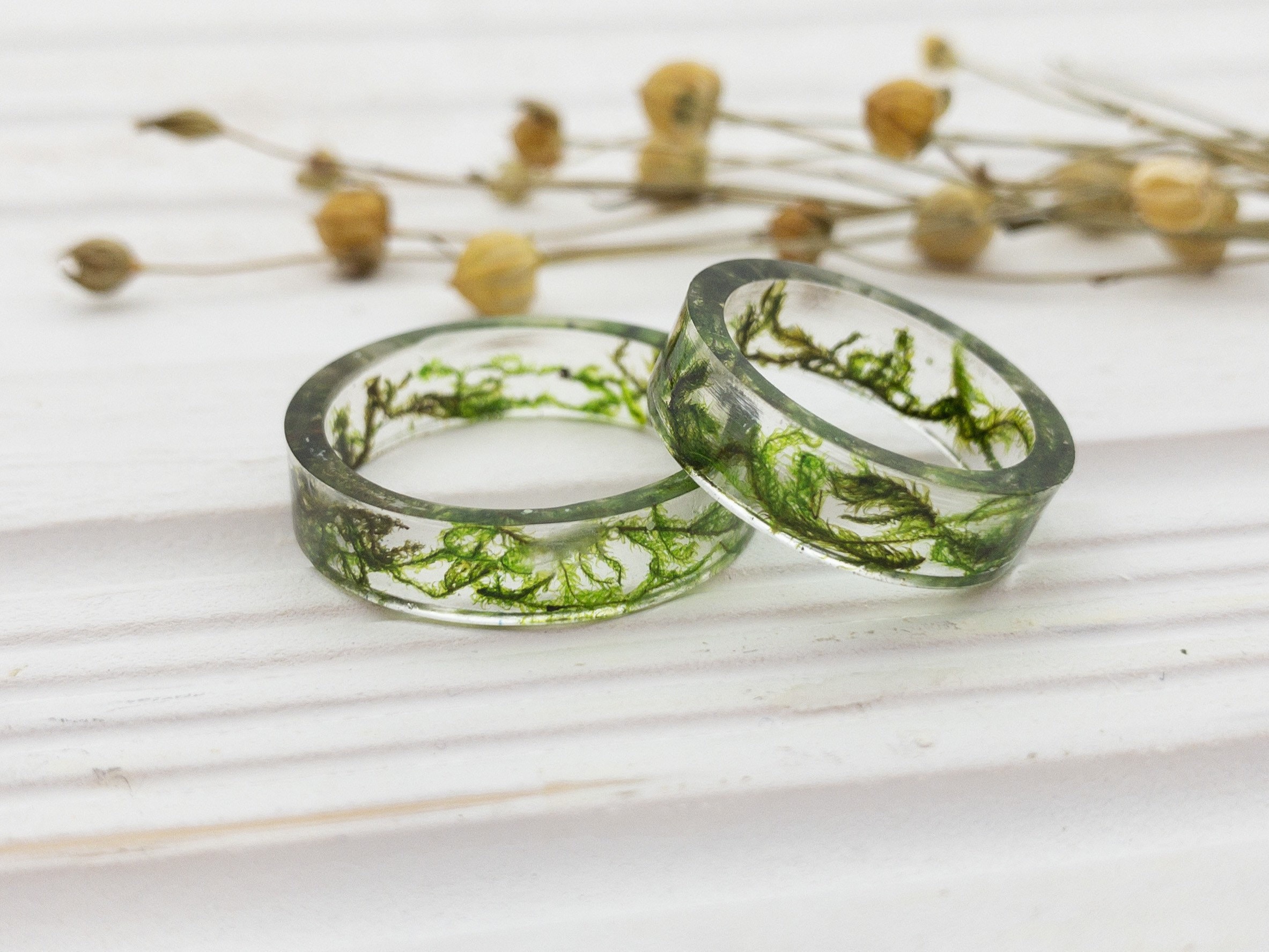 Moss resin ring deals