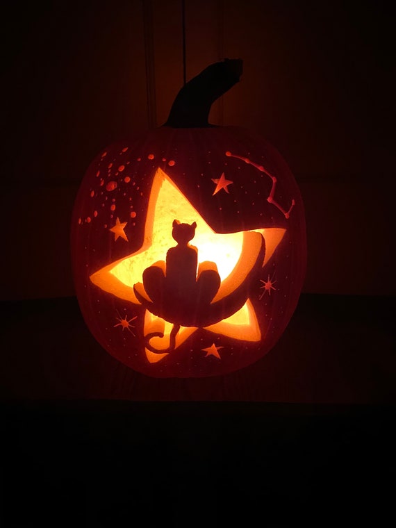 Star Gazer Kitty Carving Pattern
