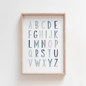 Aquarell Alphabet Druck, Kinderzimmer Wandkunst, Blaues Alphabet Poster, ABC Druck, Montessori Pädagogische Wandkunst, JungenZimmer Deko, blush Blue