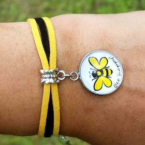 Bee Happy, Bee Charm Bracelet, Bee Jewelry, Bee Wish Bracelet, Bee Gift, Handmade Jewelry, Friendship Bracelet, Bumblebee, Gift for Girls