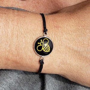 Bee Charm Bracelet, Bee Jewelry, Bee Wish Bracelet, Bee Gift, Handmade Jewelry, Friendship Bracelet, Bumblebee, Gift for Girls