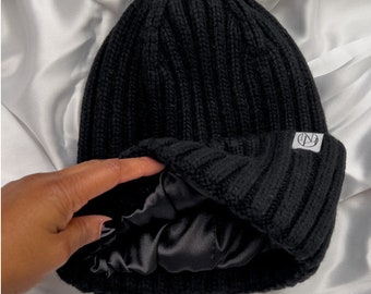 Black Cashmere-Blend Oversized Satin Lined Beanie