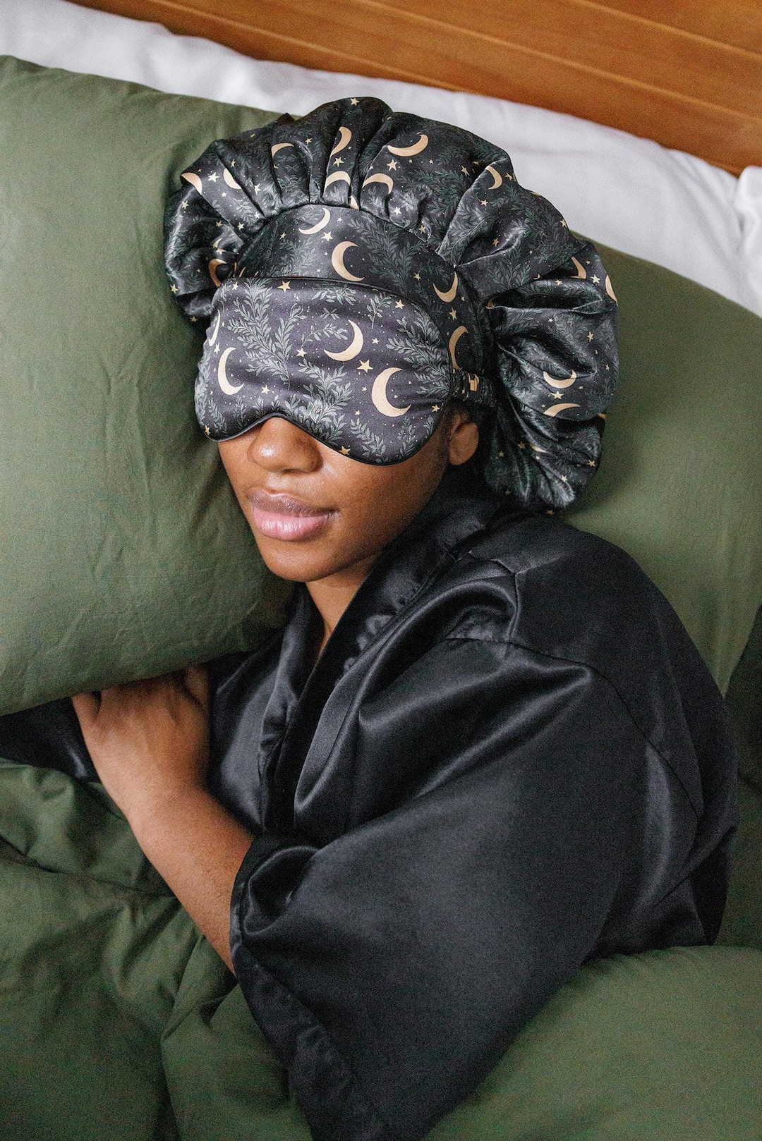 SLEEP MASK GUARDIAN OF SECRETS