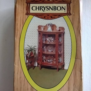Chrysnbon China Cabinet Kit/1:12 Scale/Dollhouse China Cabinet