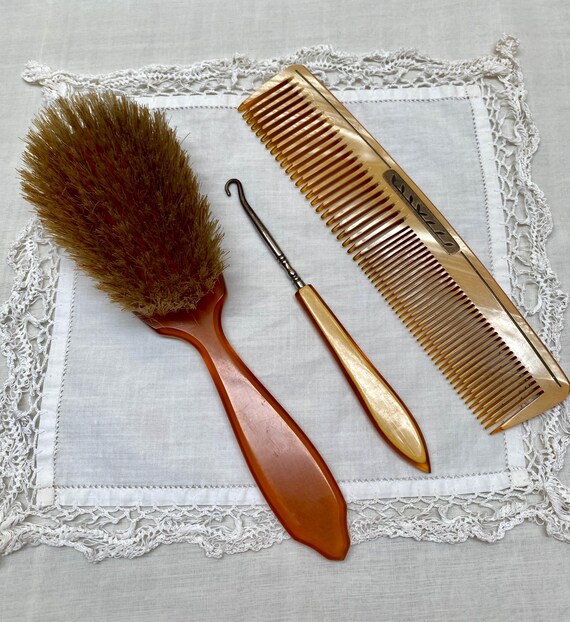 Vintage Celluloid Vanity Set: Hair Brush, Dupont Comb  display picture 1