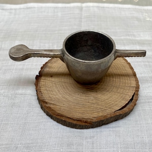 Vintage Pewter Kipping Jigger : Swinging Schnaps Messbecher
