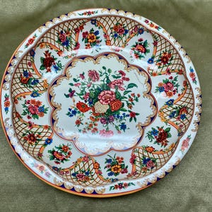 Vintage DAHR Decorated Ware TIN Serving Bowl | Made in England English Garden Floral Pattern on Tin Display Dish Collectible Vintage Tins