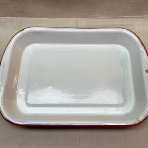 Vintage ENAMELWARE Rectangle Pan White with Red Trim |Collectible Enamel Ware Pots and Pans| Rustic Gardening Pots|Red Trimmed Enamelware