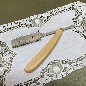 Vintage Swing Arm Razor in Celluloid Case|Durham Duplex Safe Razor|Vanity Shaving Accessories|Grooming Razors in Protective Case