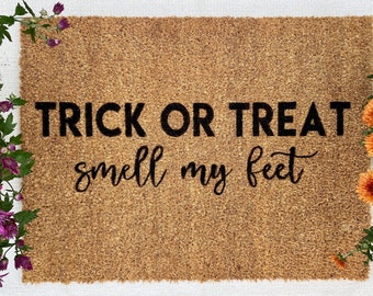 Smell My Feet Doormat - Halloween Doormat - Fall Doormat - Custom Doormat - Housewarming Gift - Door Mat Outdoor - Fall Winter Doormat