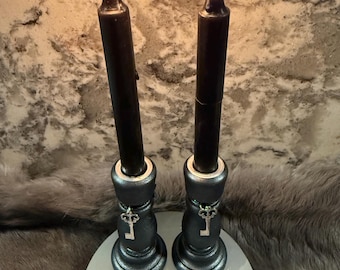 Hecate: Diety Chime-kandelaarset