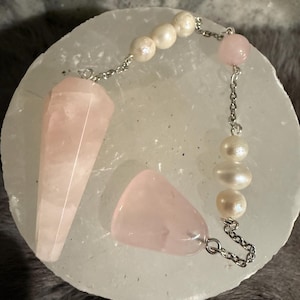 Pendulum - Custom Pendulum - Beaded Pendulum - Rose Quartz Pendulum - Scrying - Scrying Pendulum - Divination Pendulum - Divination