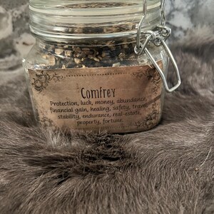 Comfrey - Comfrey Leaf - Apothecary - Herb - Spell Ingredients - Organic Herbs - Purification - Healing - Mojo Bag - Spell Jars