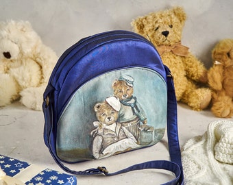 Handmade handbag with painted vintage bears, hand painted custom teddy bear handbag, customized painting on bags, painted gift bag for mom