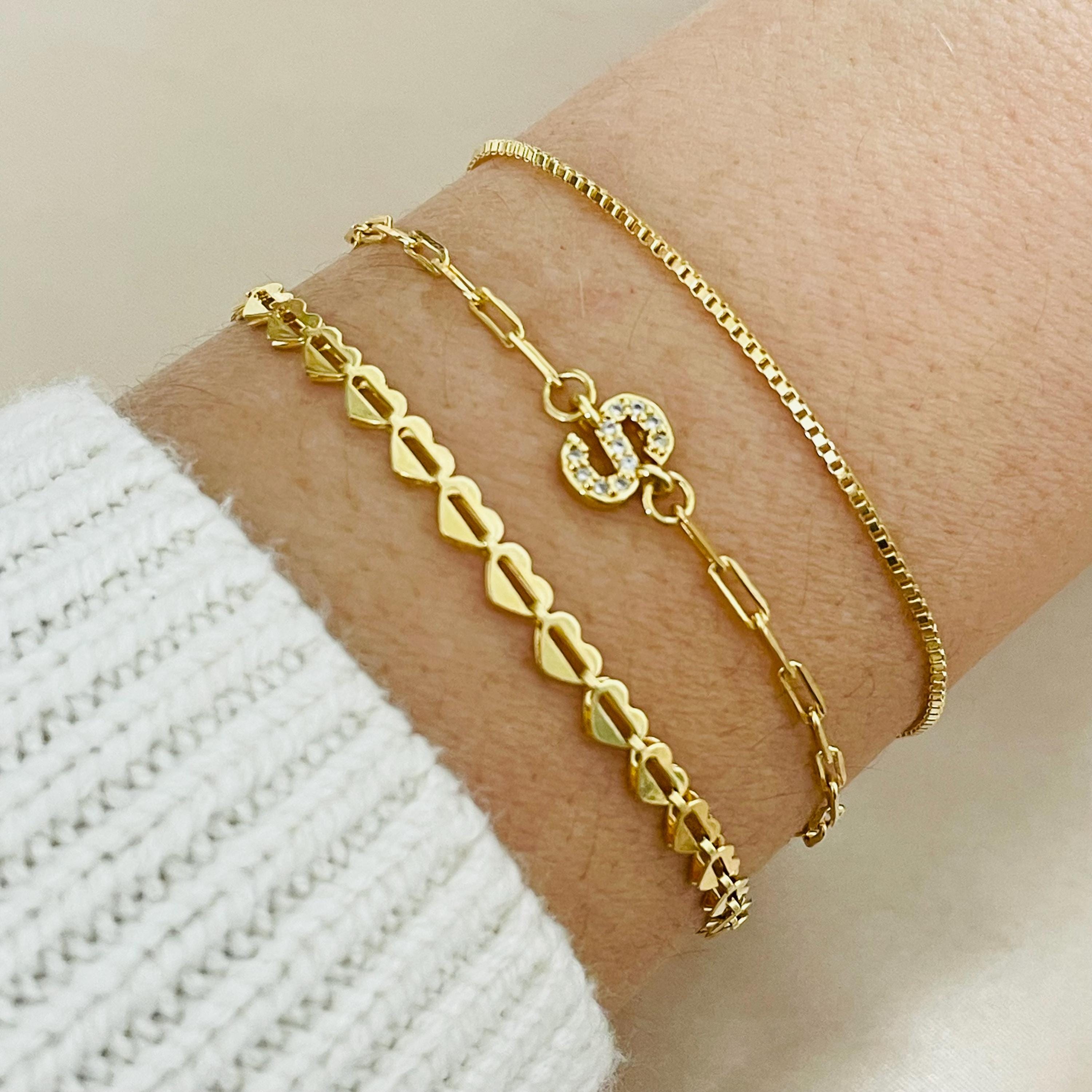 Dainty Initial Gold Chain Bracelet For Women – 18K Gold Minimalist Charm Bracelet, Perfect Everyday & Gift Jewelry