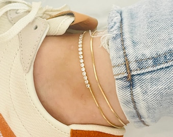 Personalized 18K Gold Filled Anklet: Herringbone Chain, Custom Initial