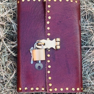 Diario in pelle personalizzato Fatto a mano Chiudibile a chiave Diario segreto Diario con lucchetto Diario personale Diario in pelle bit laterali Diario alla moda