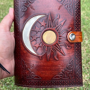 Sun & Moon vintage Leather Journal Spell Book Of Shadow Journal Notebook Writing Lining Deckle Notebook Office Diary Meilleur cadeau pour hommes Femmes