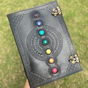 Journal en cuir de sept pierres Le livre de l'ombre Carnet de croquis relié en cuir Livre d'écrivains Livre de poésie Journal noir 620 pages