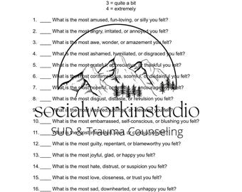 Puede incluir: Un cuestionario titulado "Positivity Ratio Test Part 1" con preguntas sobre sentimientos. El documento incluye una escala de 0 a 4 y el logotipo de Social Work Studio. También se ve el texto "SUD & Trauma Counseling".
