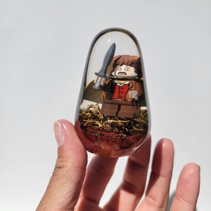 Frodo WOBBLER - Resin Egg, Dragon Egg, One-of-a-kind Collectible, Unique Décor