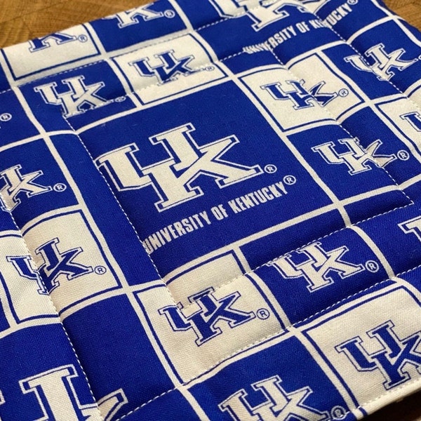 UK Wildcats Spirit 8"x8" Handmade Quilted Potholder Kitchen Decor Hotpad Housewarming