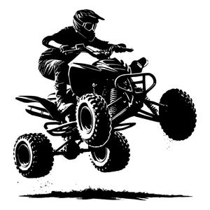 以下が含まれることがあります： 人がATVに乗っている白黒のシルエット。ATVは空中で、4つの車輪が地面から離れている。