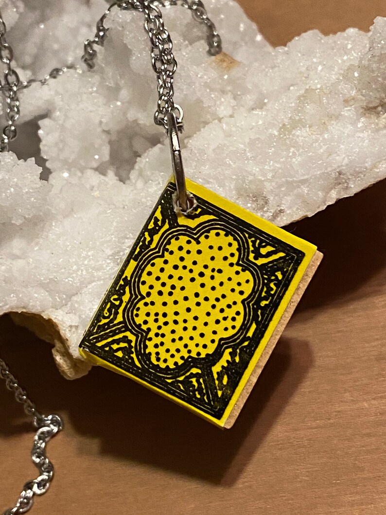 Novel Necklace