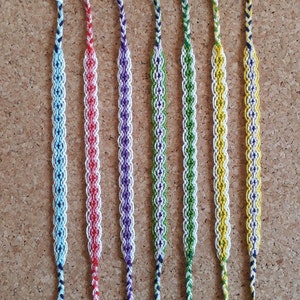 Brazilian bracelets in beaded cotton model flowers 2