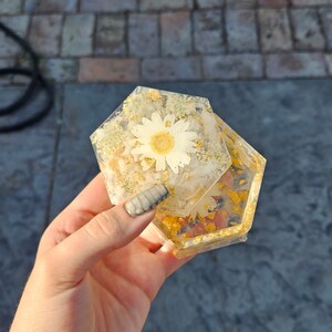 White and Gold flower Trinket Box