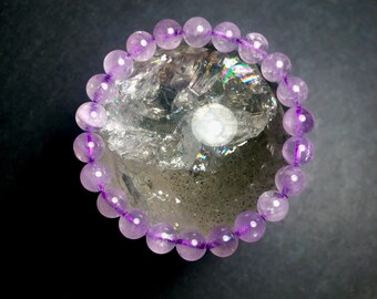 BRACELET - Lavender Quartz Amethyst 8mm 18.5g Natural Light Purple Crystal Flashy Cat Eye Effect Rainbow Multi Inclusion - UNIQUE ITEM