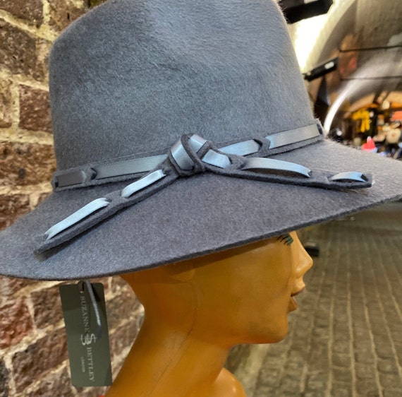 1970s style new satin weave Fedora hat by Suzanne