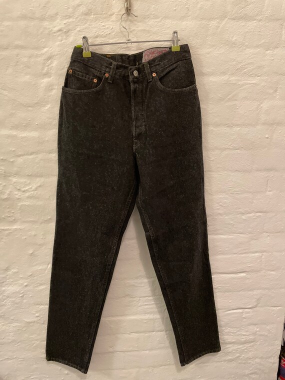 Levis 901 High Waist “Mom” Button Fly Jeans